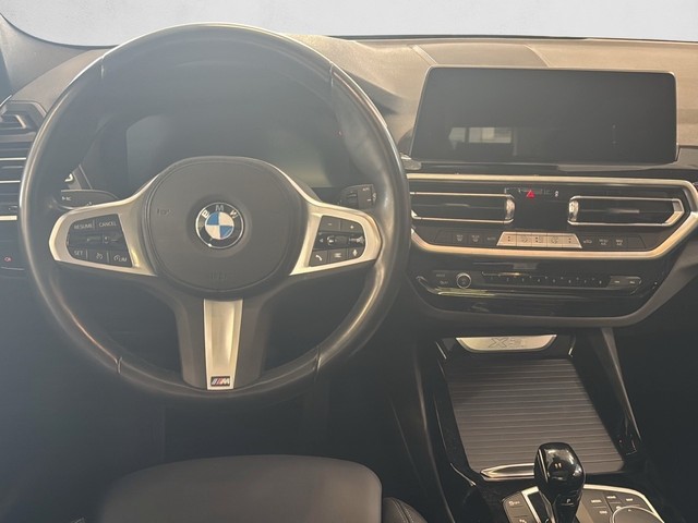 BMW X3 xDrive20d color Gris. Año 2023. 140KW(190CV). Diésel. En concesionario Enekuri Motor de Vizcaya