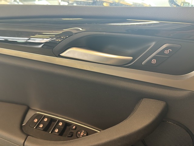 BMW X3 xDrive20d color Gris. Año 2023. 140KW(190CV). Diésel. En concesionario Enekuri Motor de Vizcaya