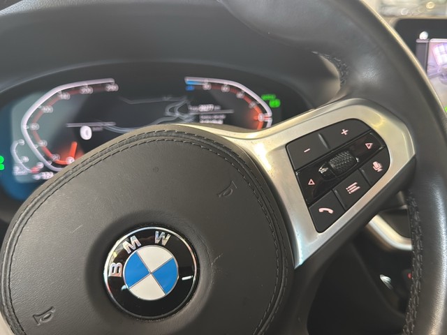 BMW X3 xDrive20d color Gris. Año 2023. 140KW(190CV). Diésel. En concesionario Enekuri Motor de Vizcaya