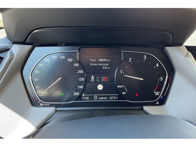 BMW Serie 1 118d color Blanco. Año 2021. 110KW(150CV). Diésel. En concesionario Proa Premium Palma de Illes Balears