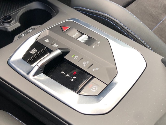 BMW Serie 2 220d Gran Coupe color Blanco. Año 2025. 120KW(163CV). Diésel. En concesionario Momentum S.A. de Madrid