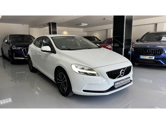 Volvo V40 T2 de segunda mano