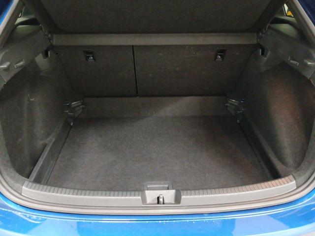 Volkswagen Taigo R-Line 1.0 TSI 85 kW (115 CV) DSG