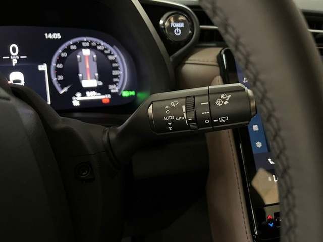 Foto 18 Lexus LBX 1.5 HEV Elegant Plus 100 kW (136 CV)