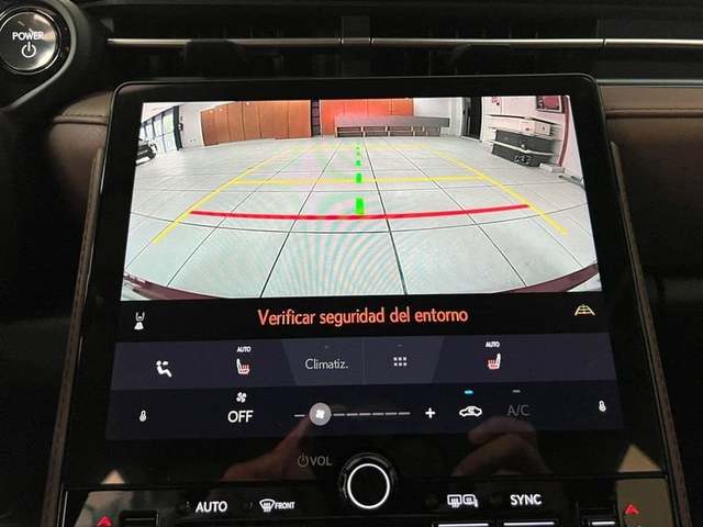 Foto 24 Lexus LBX 1.5 HEV Elegant Plus 100 kW (136 CV)