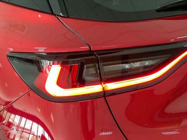 Foto 40 Lexus LBX 1.5 HEV Elegant Plus 100 kW (136 CV)