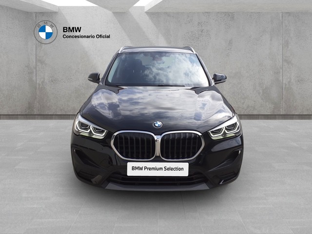 BMW X1 sDrive18d color Negro. Año 2021. 110KW(150CV). Diésel. En concesionario BMW Arlanza Motor Palencia de Palencia