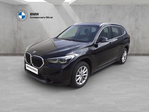 Fotos de BMW X1 sDrive18d color Negro. Año 2021. 110KW(150CV). Diésel. En concesionario BMW Arlanza Motor Palencia de Palencia