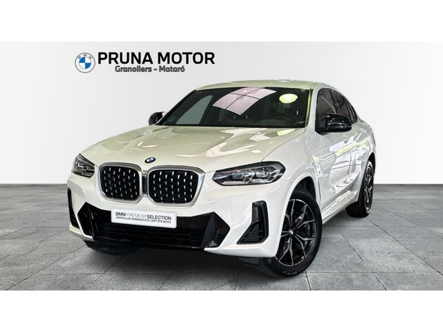 BMW X4 xDrive20d color Blanco. Año 2021. 140KW(190CV). Diésel. En concesionario Pruna Motor de Barcelona