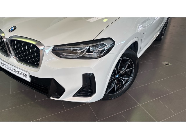 BMW X4 xDrive20d color Blanco. Año 2021. 140KW(190CV). Diésel. En concesionario Pruna Motor de Barcelona
