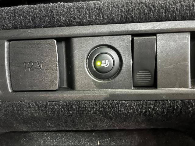 BMW X5 xDrive30d color Blanco. Año 2020. 210KW(286CV). Diésel. En concesionario Unicars Ponent de Lleida