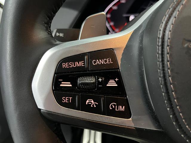 BMW X5 xDrive30d color Blanco. Año 2020. 210KW(286CV). Diésel. En concesionario Unicars Ponent de Lleida