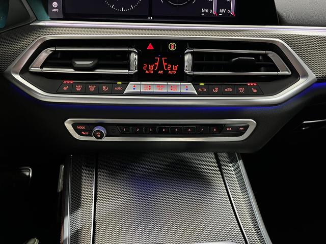 BMW X5 xDrive30d color Blanco. Año 2020. 210KW(286CV). Diésel. En concesionario Unicars Ponent de Lleida