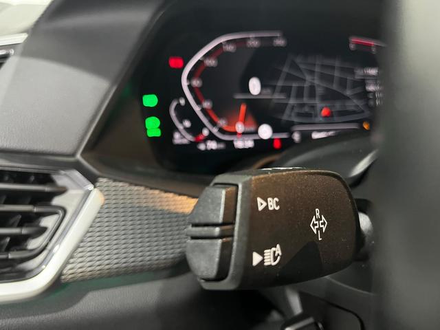 BMW X5 xDrive30d color Blanco. Año 2020. 210KW(286CV). Diésel. En concesionario Unicars Ponent de Lleida