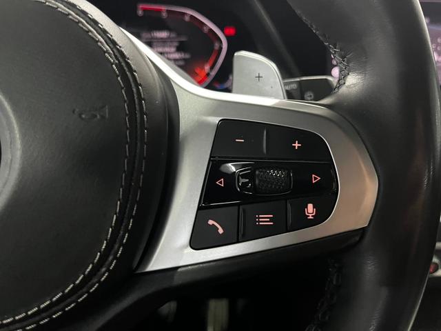 BMW X5 xDrive30d color Blanco. Año 2020. 210KW(286CV). Diésel. En concesionario Unicars Ponent de Lleida