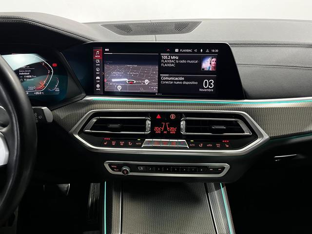 BMW X5 xDrive30d color Blanco. Año 2020. 210KW(286CV). Diésel. En concesionario Unicars Ponent de Lleida