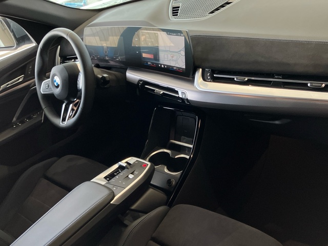 BMW X2 sDrive20d color Gris. Año 2025. 120KW(163CV). Diésel. En concesionario Proa Premium Palma de Illes Balears