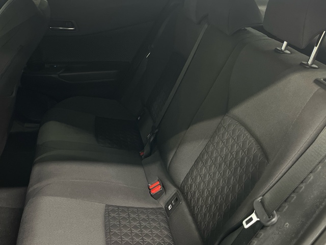 Toyota C-HR 180H Advance 135 kW (184 CV)