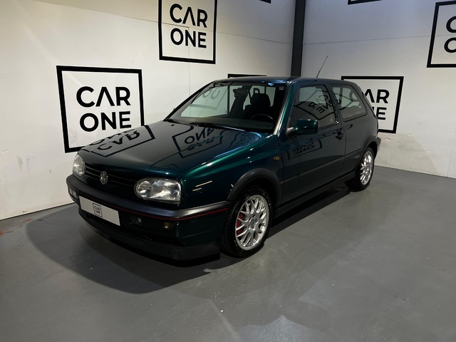 Volkswagen Golf 2.0 de segunda mano