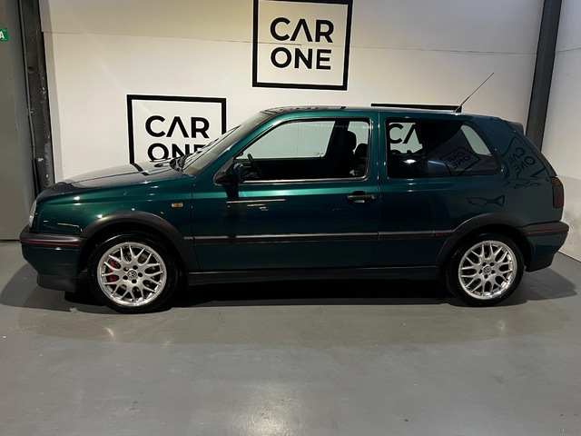 Volkswagen Golf GTI 2.0 84 kW (115 CV)