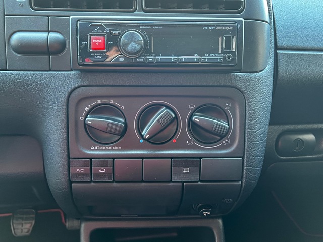 Volkswagen Golf GTI 2.0 84 kW (115 CV)