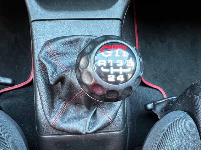 Volkswagen Golf GTI 2.0 84 kW (115 CV)