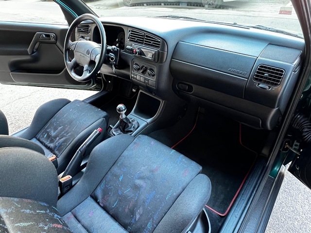 Volkswagen Golf GTI 2.0 84 kW (115 CV)