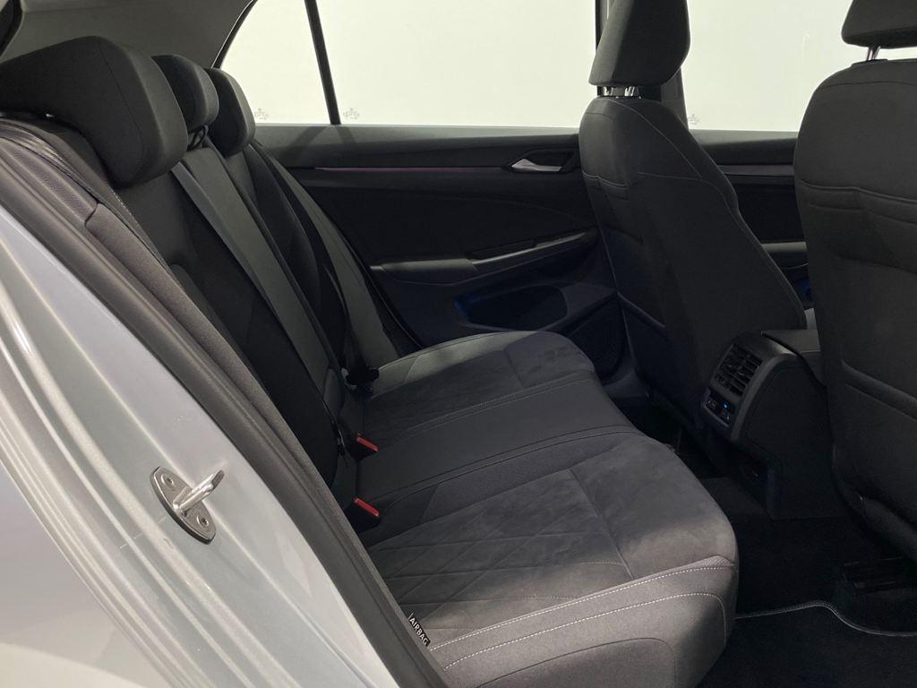 Volkswagen Golf 1.5 eTSI - 6
