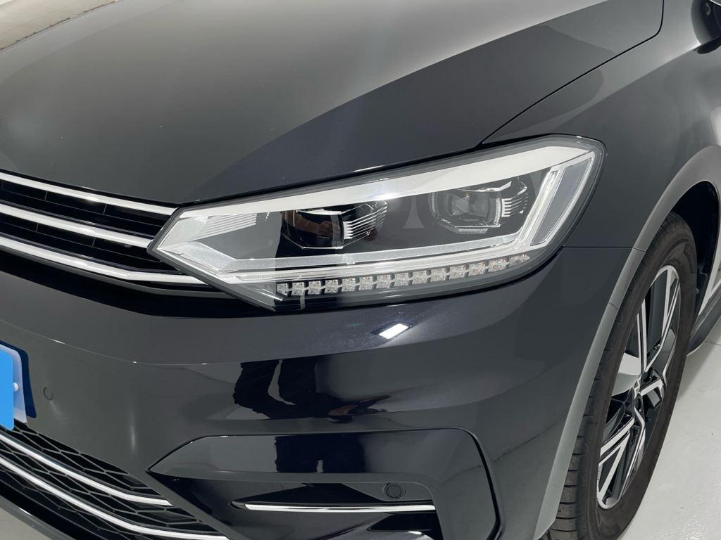 Volkswagen Touran 1.5 TSI - 12