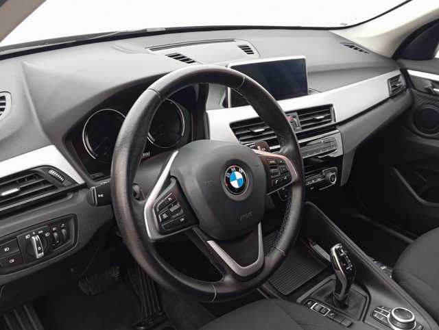 BMW X1 sDrive18d color Negro. Año 2020. 110KW(150CV). Diésel. En concesionario Augusta Aragon S.A. de Zaragoza