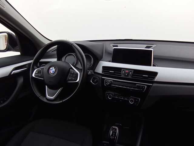 BMW X1 sDrive18d color Negro. Año 2020. 110KW(150CV). Diésel. En concesionario Augusta Aragon S.A. de Zaragoza