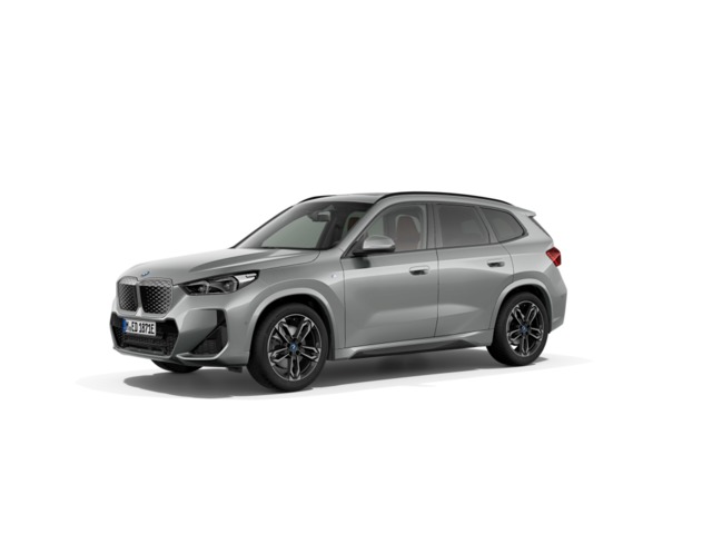BMW iX1 eDrive20 color Gris Plata. Año 2025. 150KW(204CV). Eléctrico. En concesionario Enekuri Motor de Vizcaya