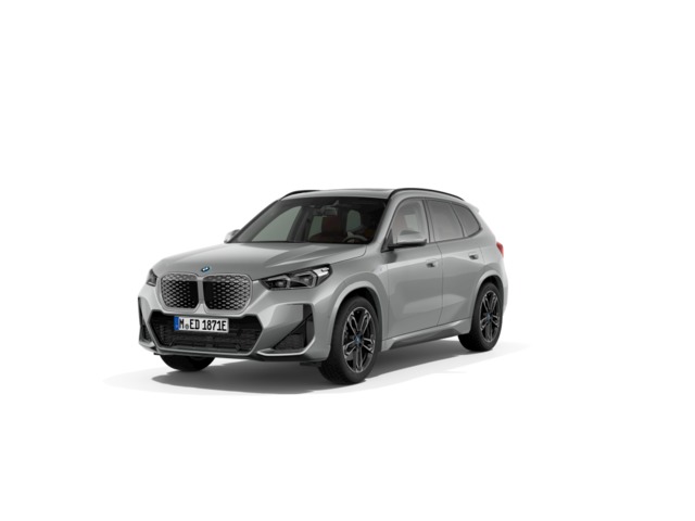 BMW iX1 eDrive20 color Gris Plata. Año 2025. 150KW(204CV). Eléctrico. En concesionario Enekuri Motor de Vizcaya