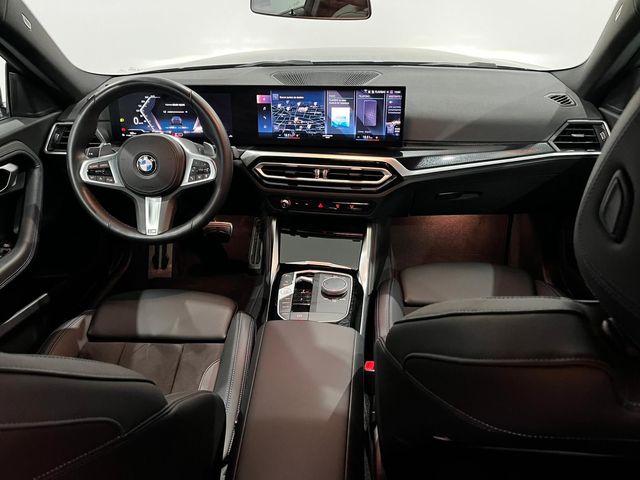 BMW Serie 2 220i Coupe color Negro. Año 2023. 135KW(184CV). Gasolina. En concesionario Unicars Ponent de Lleida