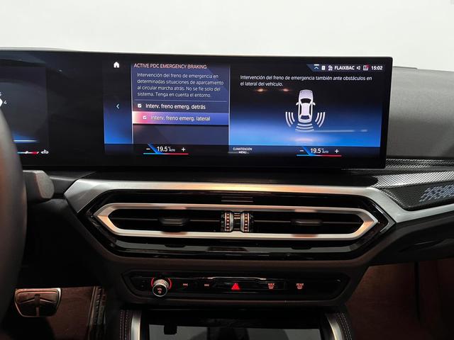 BMW Serie 2 220i Coupe color Negro. Año 2023. 135KW(184CV). Gasolina. En concesionario Unicars Ponent de Lleida