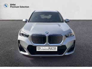 Fotos de BMW iX1 eDrive20 color Gris Plata. Año 2025. 150KW(204CV). Eléctrico. En concesionario Marmotor de Las Palmas