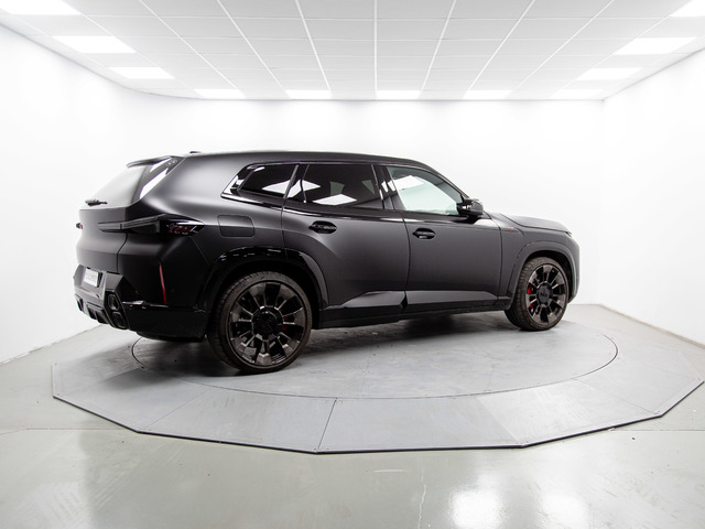 BMW XM Label Red color Gris. Año 2024. 550KW(748CV). Híbrido Electro/Gasolina. En concesionario Móvil Begar Alicante de Alicante