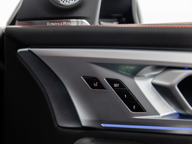 BMW XM Label Red color Gris. Año 2024. 550KW(748CV). Híbrido Electro/Gasolina. En concesionario Móvil Begar Alicante de Alicante