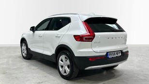 Volvo XC40 B3 G Core Auto 120 kW (163 CV) - 1 Volvo XC40 B3 G Seminuevo 120 KW (163CV) - 1