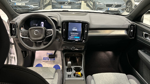 Volvo XC40 B3 G Core Auto 120 kW (163 CV) - 4 Volvo XC40 B3 G Seminuevo 120 KW (163CV) - 4