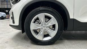 Volvo XC40 B3 G Core Auto 120 kW (163 CV) - 8 Volvo XC40 B3 G Seminuevo 120 KW (163CV) - 8