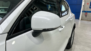 Volvo XC40 B3 G Core Auto 120 kW (163 CV) - 35 Volvo XC40 B3 G Seminuevo 120 KW (163CV) - 35
