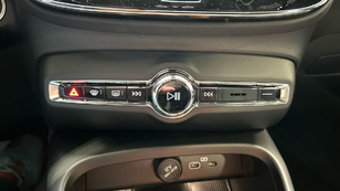 Volvo XC40 B3 G Core Auto 120 kW (163 CV) - 53 Volvo XC40 B3 G Seminuevo 120 KW (163CV) - 53
