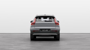 Volvo XC40 B3 G Core Auto 120 kW (163 CV) - 3 Volvo XC40 B3 G Seminuevo 120 KW (163CV) - 3