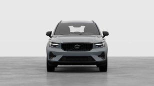 Volvo XC40 B3 G Black Edition+ Auto 120 kW (163 CV) - 4 Volvo XC40 B3 G Seminuevo 120 KW (163CV) - 4