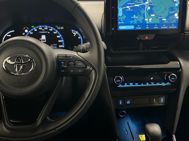 Toyota Yaris Cross 120H Adventure 85 kW (116 CV)