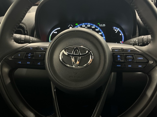 Toyota Yaris Cross 120H Adventure 85 kW (116 CV)