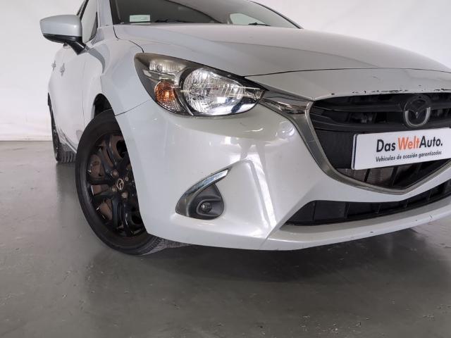 Mazda Mazda 2 1.5 GE Black Tech Edition Navy 66 kW (90 CV)