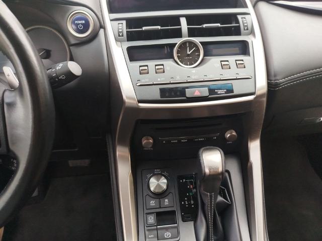 Lexus NX 300h Business Navigation 2WD 145 kW (197 CV)