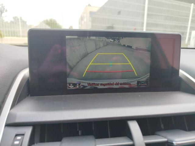 Lexus NX 300h Business Navigation 2WD 145 kW (197 CV)